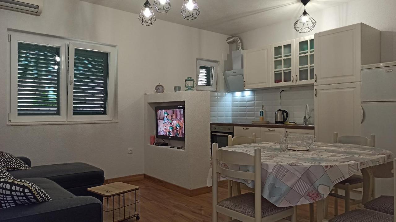 Apartments Zuzul - Trogir Luaran gambar