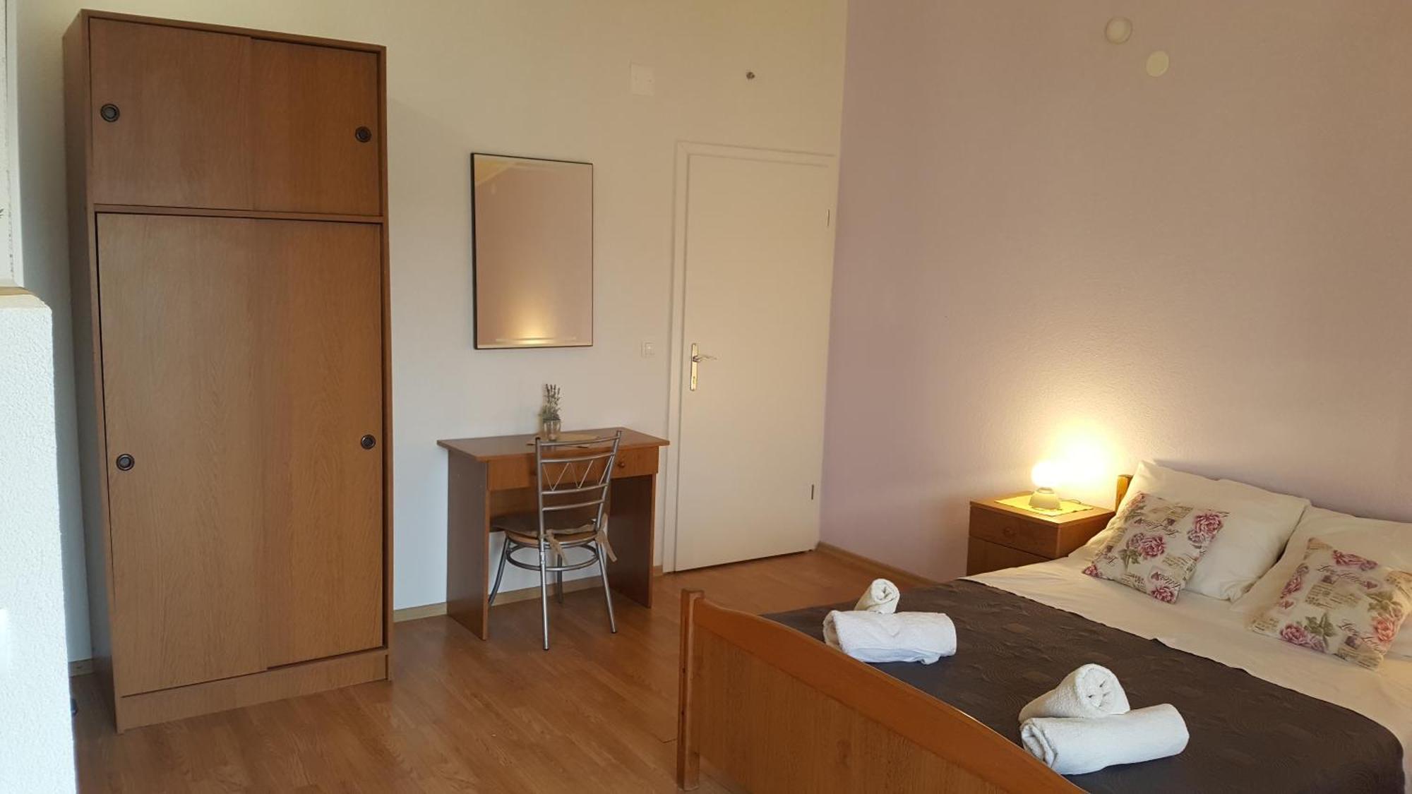Apartments Zuzul - Trogir Bilik gambar