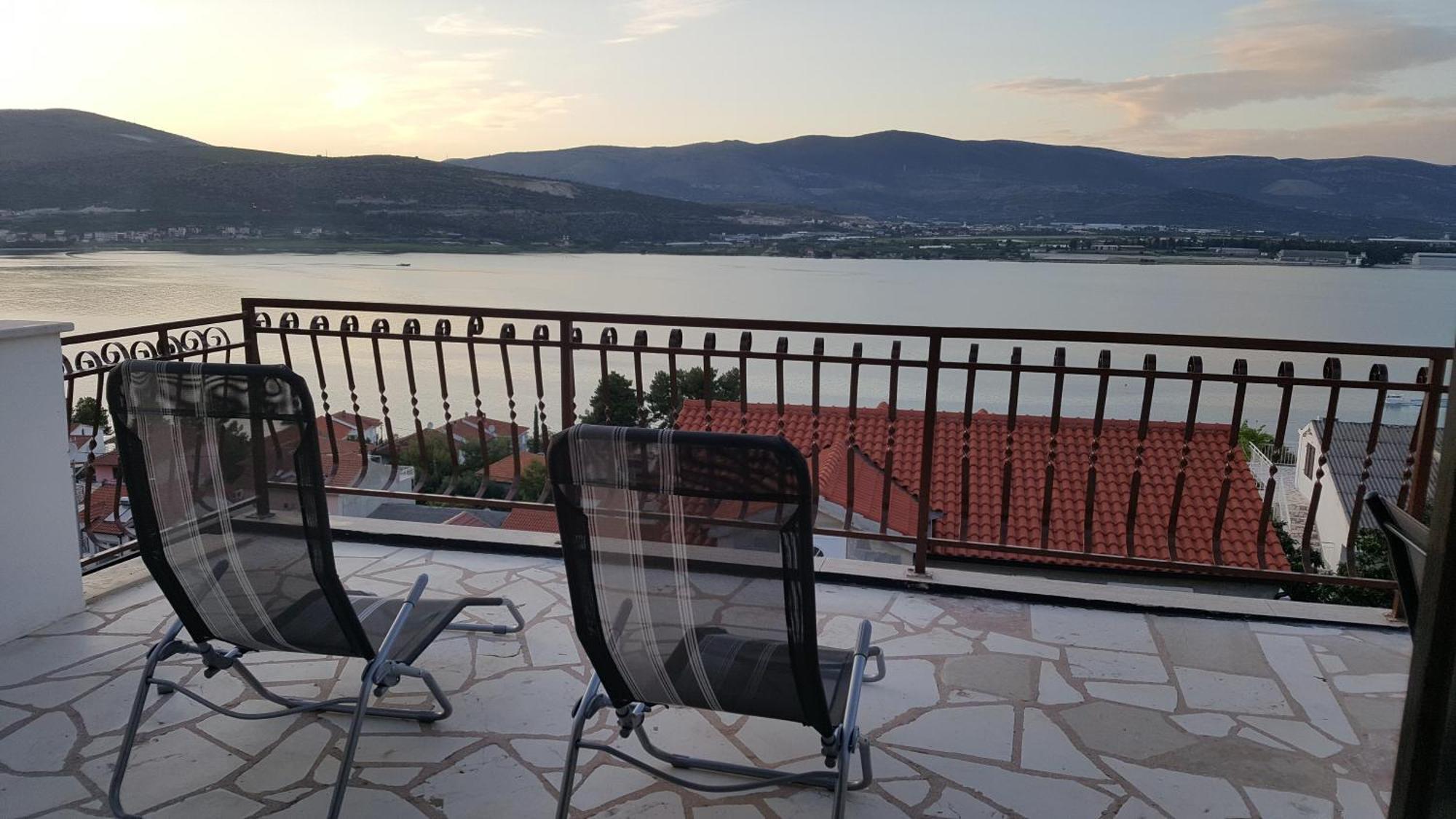 Apartments Zuzul - Trogir Bilik gambar